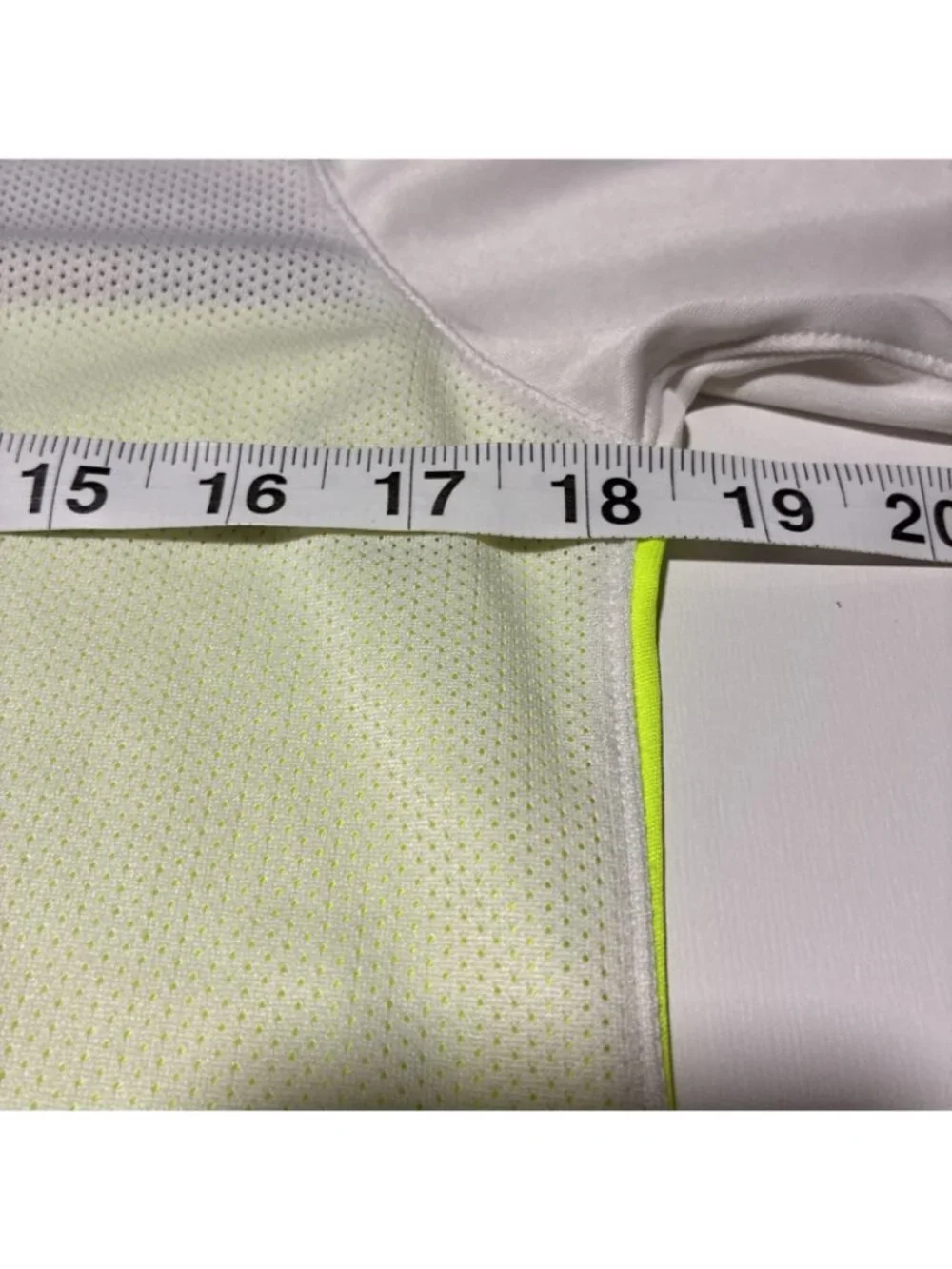 Nike Dry Fit Select Soccer Jersey Neon Volt Yellow Men's Professional Grade S -M